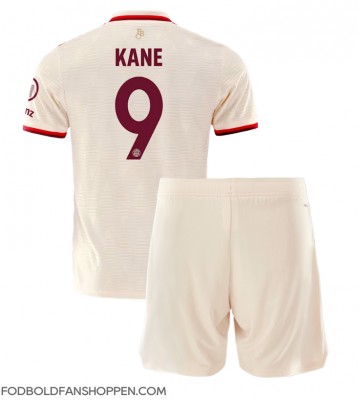 Bayern Munich Harry Kane #9 Tredjetrøje Børn 2024-25 Kortærmet (+ Korte bukser)